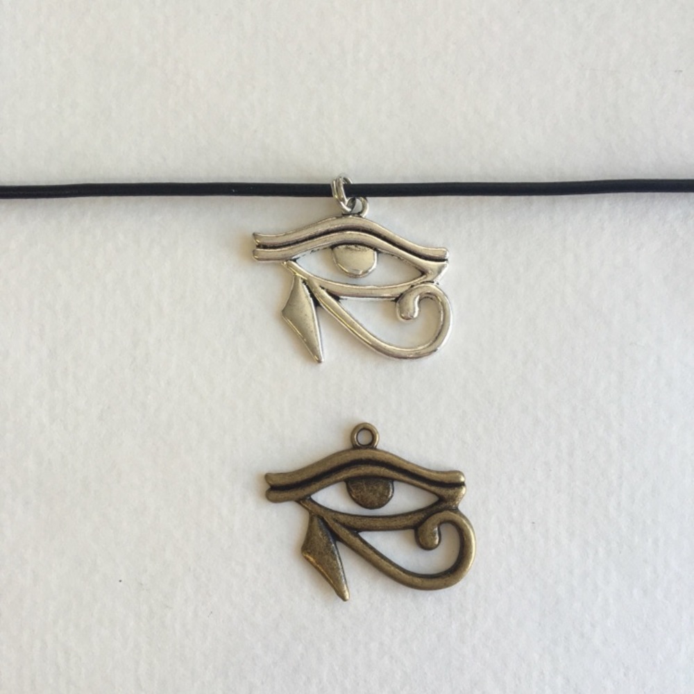 Eye of Horus Choker
